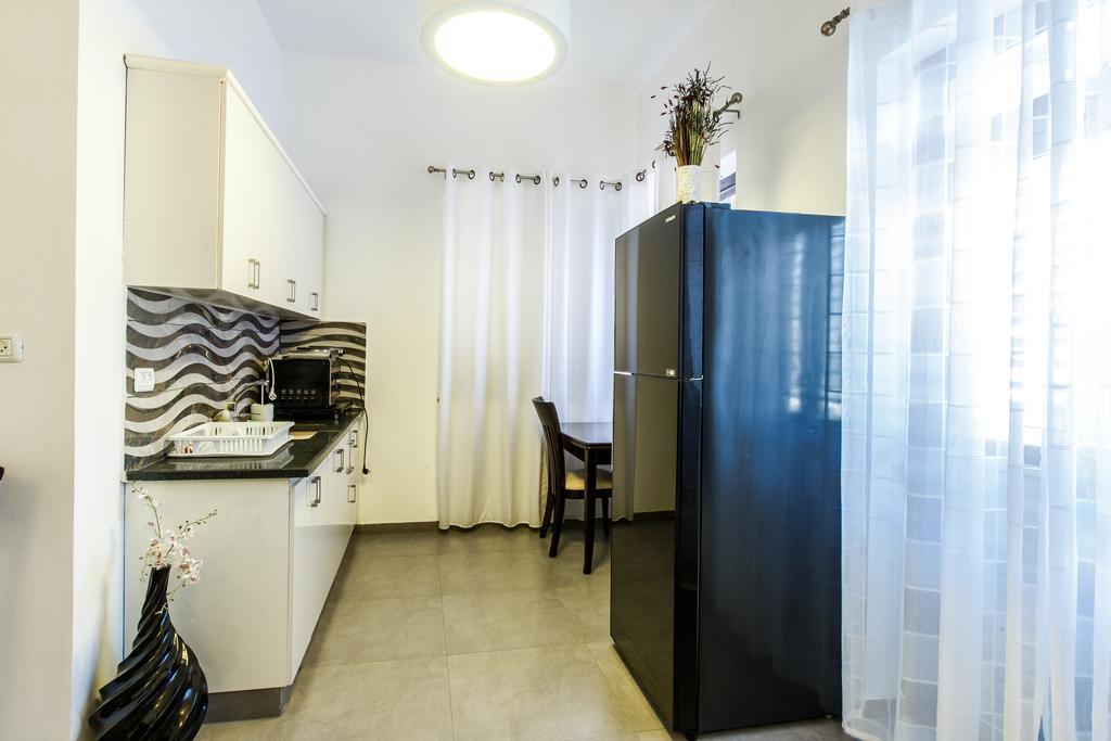 Chic Apartments By The Beach Tel Aviv Exteriör bild