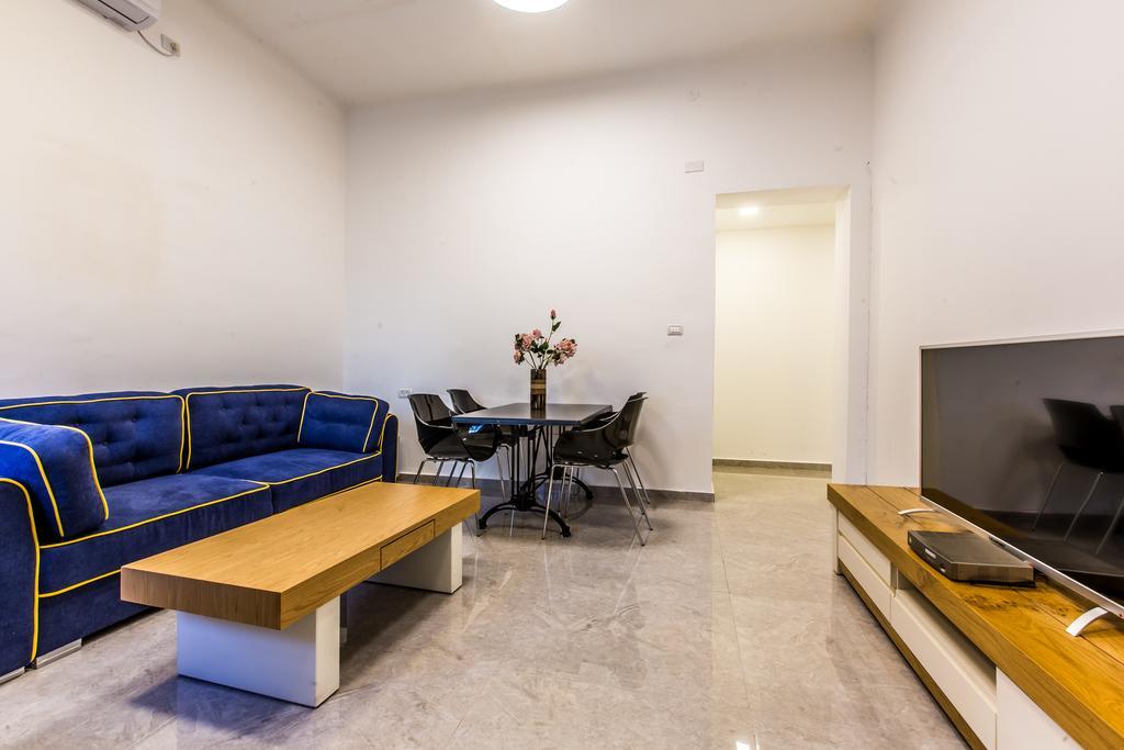 Chic Apartments By The Beach Tel Aviv Exteriör bild